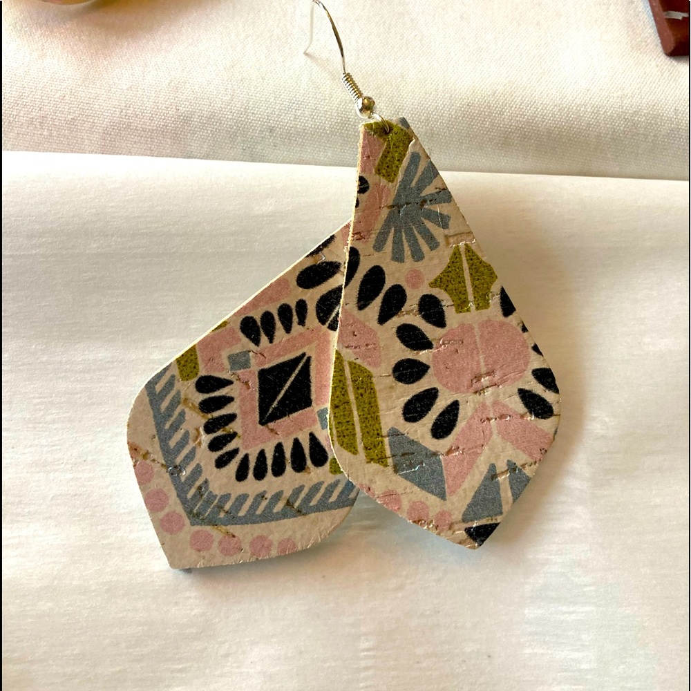 Leather earrings